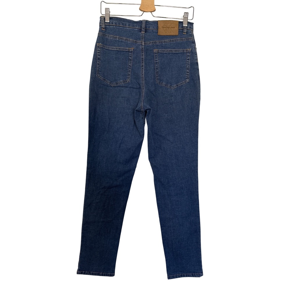 Calvin Klein Jeans Womens Size 8 High Waisted Straight Enzyme Wash Blue FD46115
